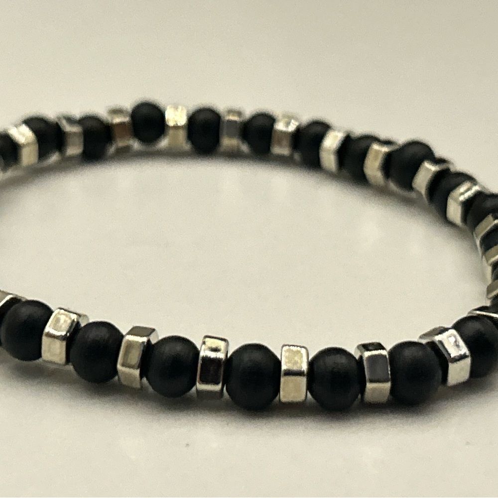 Bracelet - Picture 9 of 16